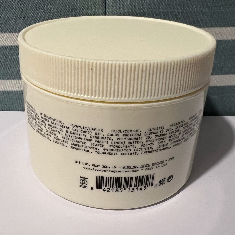 Le Labo Body Cream - Basil - Picture 3 of 7